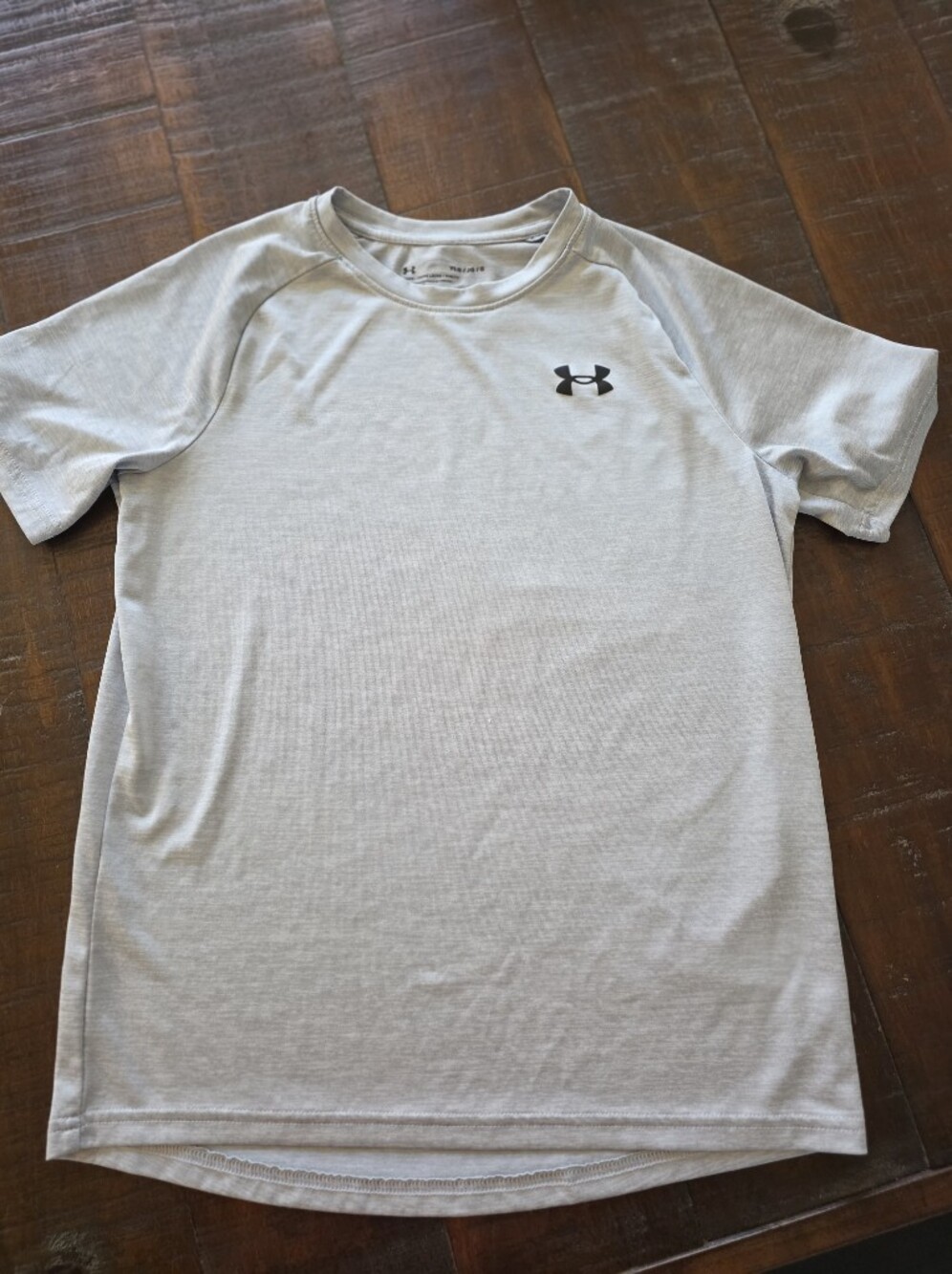 Under Armour Youth Short Sleeve Performance Tee in Light Gray with Black Logo